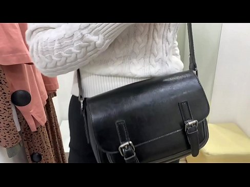 ❤️ Masturbarea în public a tinerei târfe FeralBerry cu un dildo în cabina de probă ️❌ at porn ro.porn-milf-300.ru